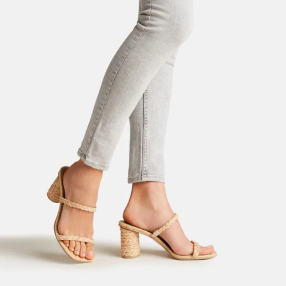 NOLES HEELS IN LT NATURAL RAFFIA